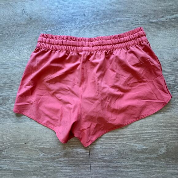 Vuori Women's Athletic Shorts - Size M - Picture 2 of 7